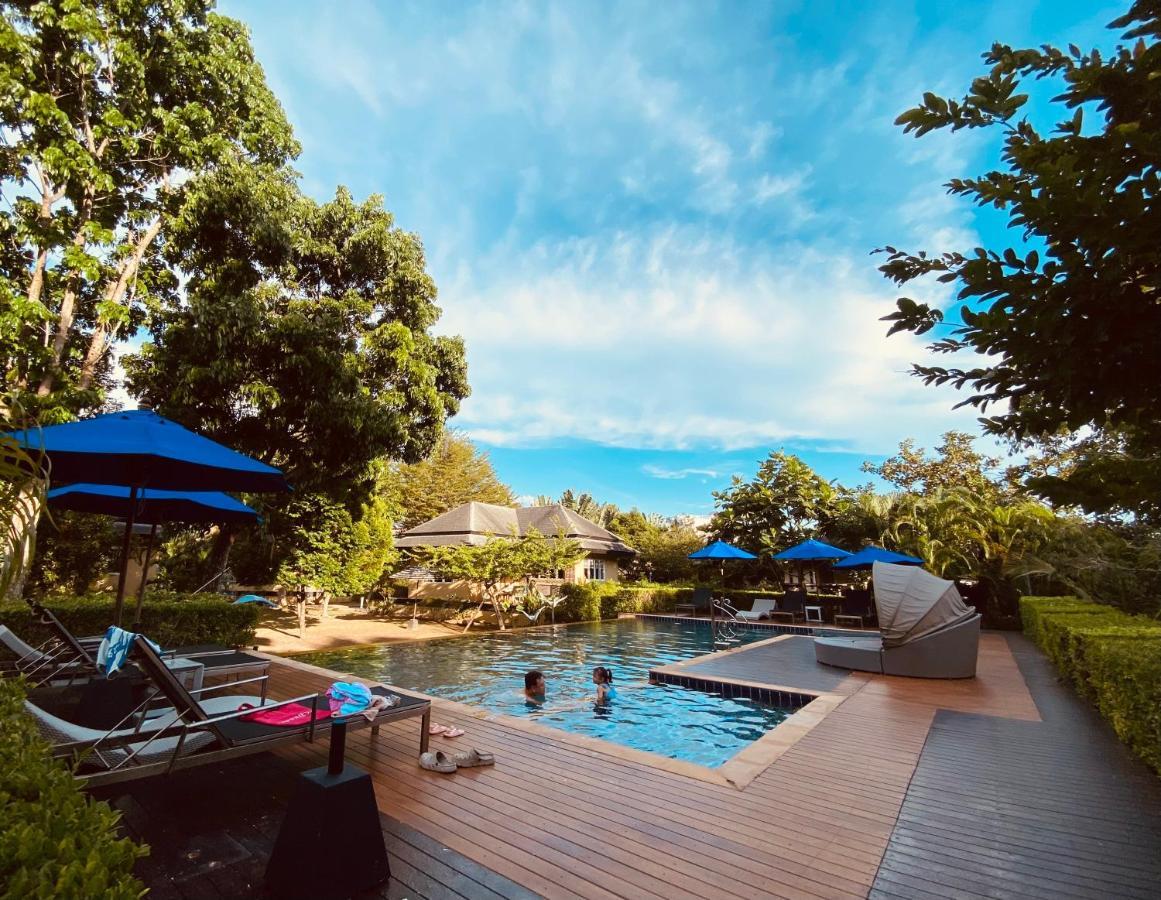 ペレニアル リゾート Nai Yang Beach エクステリア 写真
